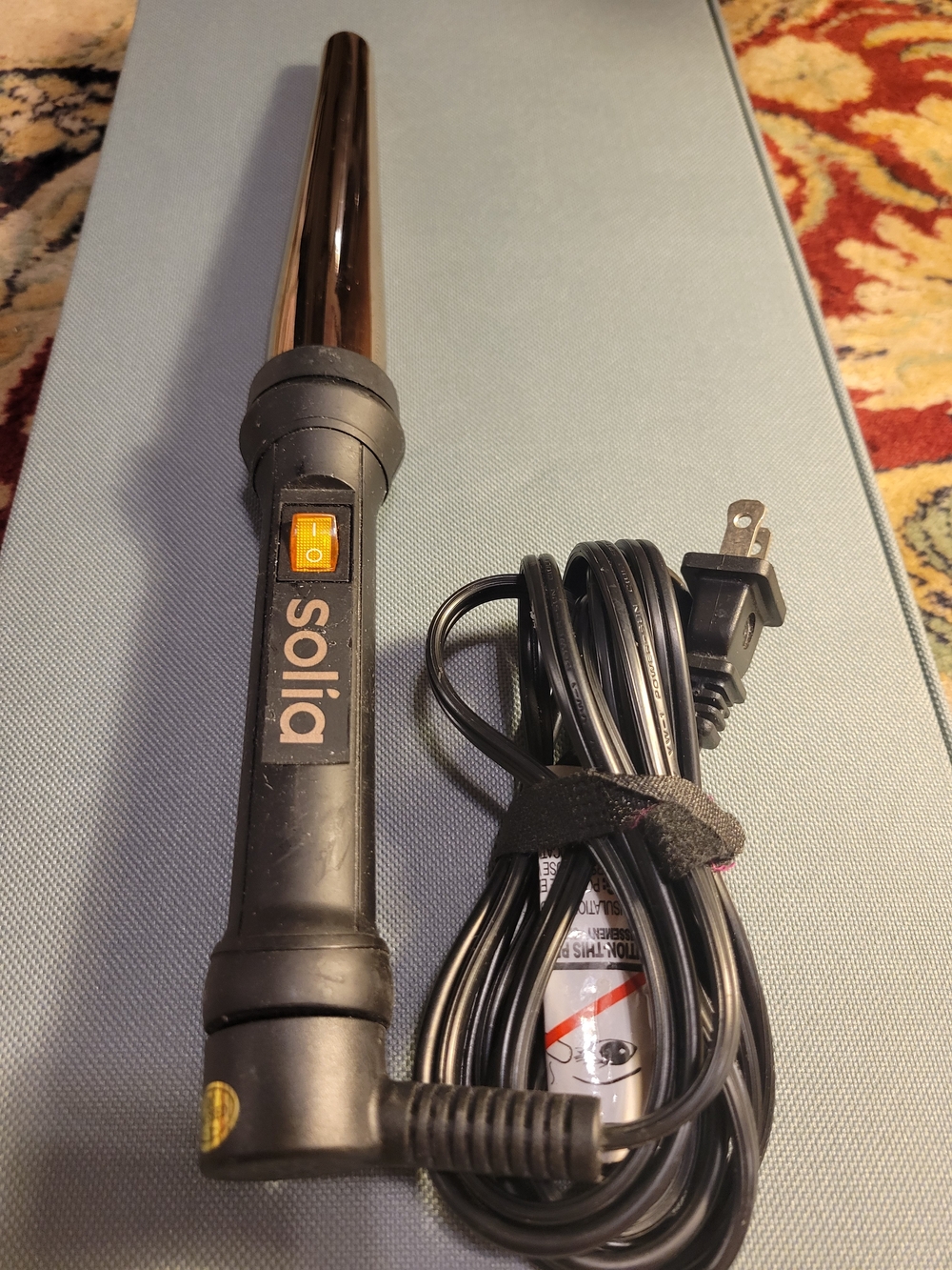 Solia Black Ceramic Tapered Curling Wand